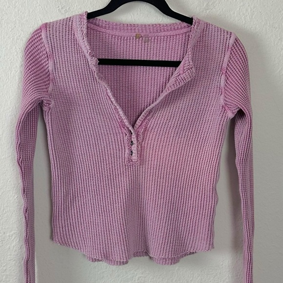 Free People FP One Colt Thermal in Bubble Tea Lavender Henley Plunge Grunge XS - Picture 8 of 17